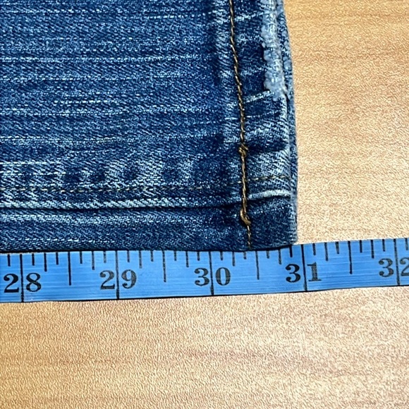 American Eagle True Boot Jean - Picture 9 of 9